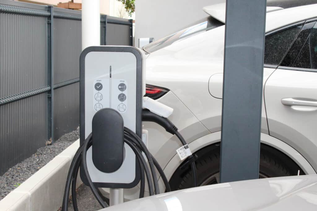 écosystème photovoltaïques complet pour plus de performance ! Expertises carports solaires